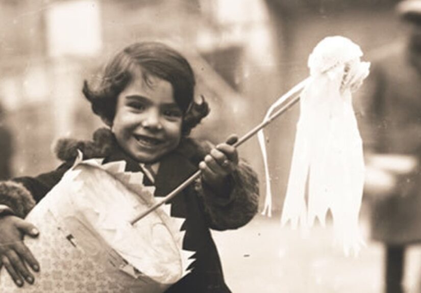 Nina-tocando-Zambomba_2289981093