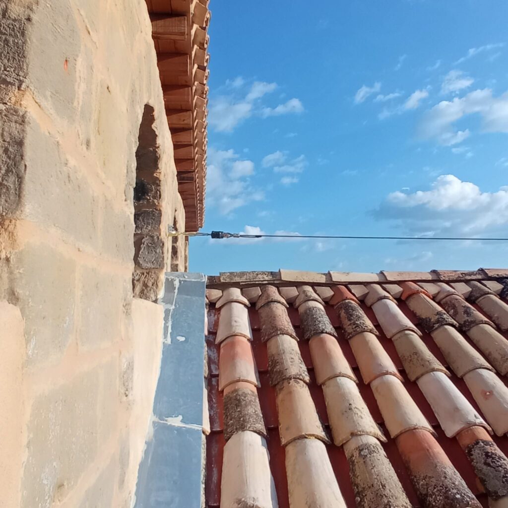 Avances en la Restauración: Un Tejado Unificado y Mayor Seguridad